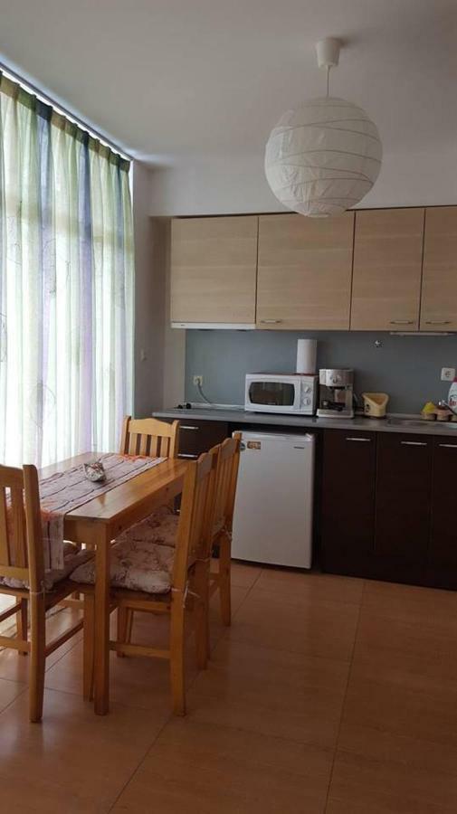 Grand Kameliq Apartment Pantai Sunny Luaran gambar